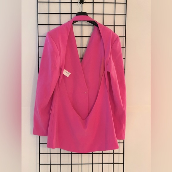 Monot Backless Mini Blazer Jacket Dress - Picture 13 of 15